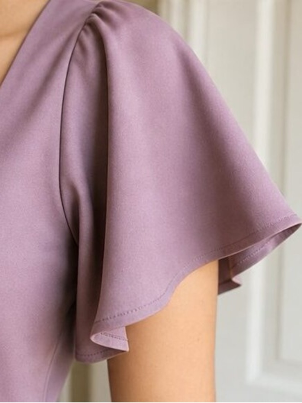 Women's Square Neck Flutter Sleeve Blouse - Mauve - Picture 5 of 6